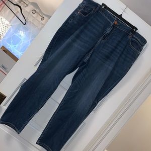 Size 20 Lane Bryant Flex Magic Waistband Signature fit mid-rise boyfriend jeans